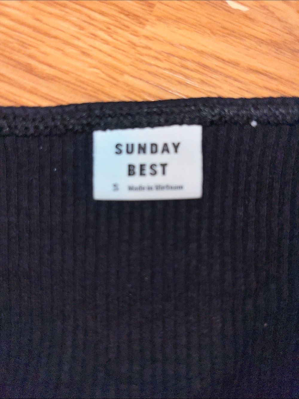 Sunday Best Ribbed Navy Crop Tank with Ruffle Straps - Picture 3 of 3